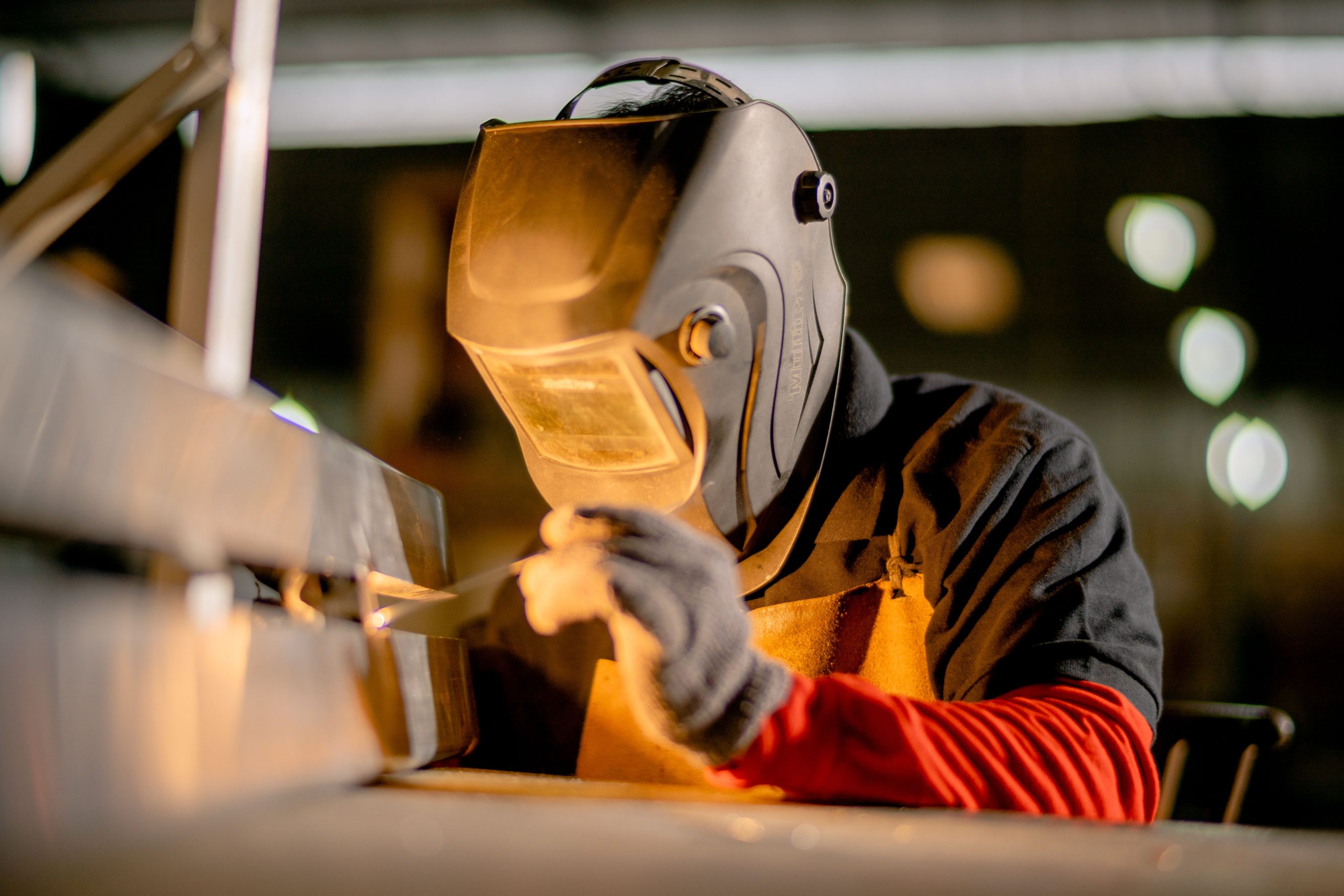 Travail du métal en atelier